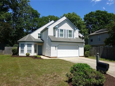 102 Crimson Ct