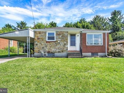 130 Knoll Ln