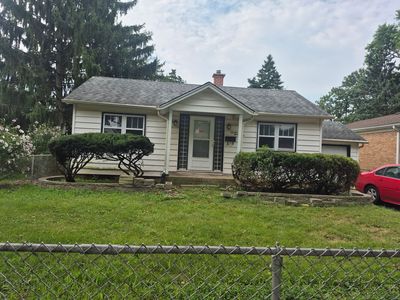 726 E Grand Lake Blvd