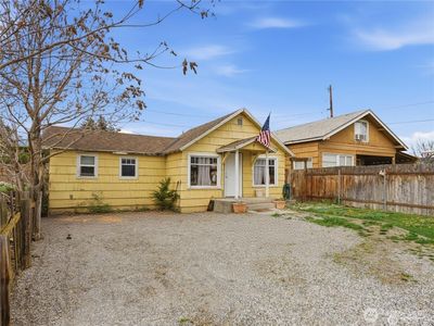 2436 Chatham Hill Drive