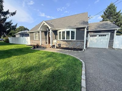 308 McCall Ave