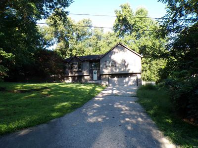 1021 E Indian Trail Rd