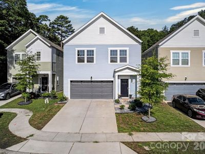 548 Kingsway Cres