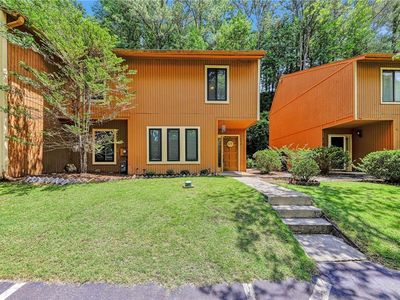 878 Lake Hollow Blvd SW