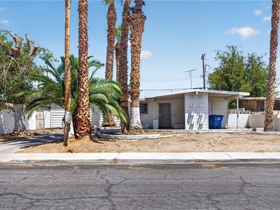 3021 Brady Ave