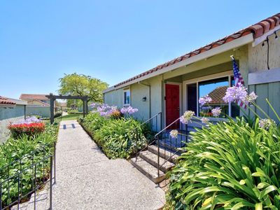 262 Crestview Dr