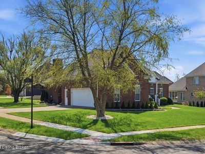 305 Gablewood Cir