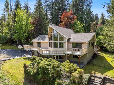 5127 215th Street SE