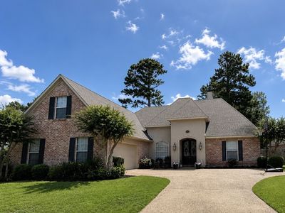 378 Saint Charles Blvd