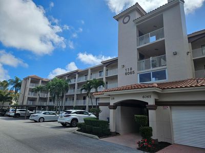 6065 Pointe Regal Circle #105