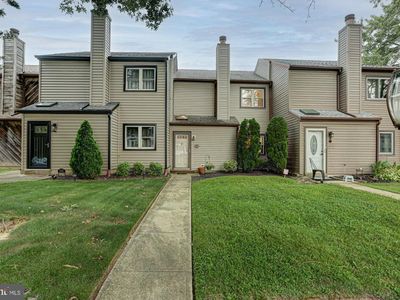 Property at 133 E Green Valley Cir, Newark, DE