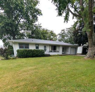 Property at 205 E Pleasant Ave, Sandwich, IL