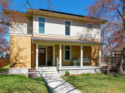 539 Clark Ave