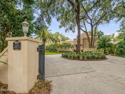 140 Hampton Point Dr