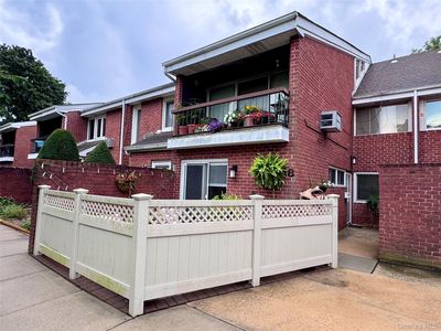 745 Conklin Street #18