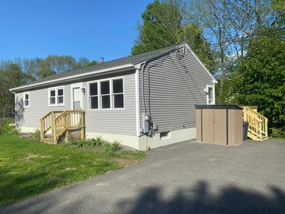 40 Lakeview Drive