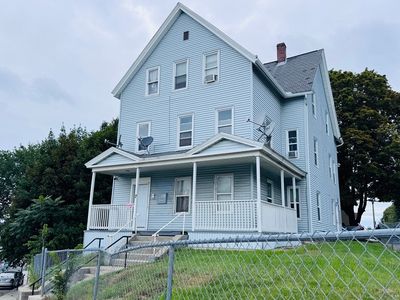 17 Winthrop St