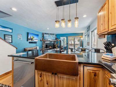 876 Broken Lance Drive UNIT 876