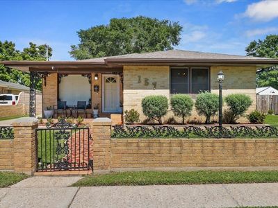 157 Oakland Ave