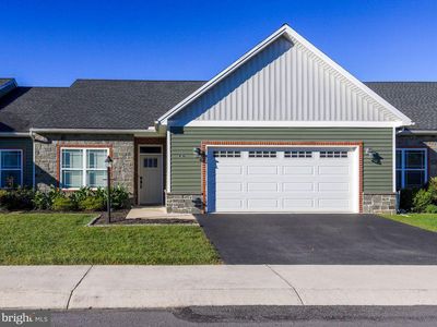 Property at 105 Cardinal Dr, Shippensburg, PA