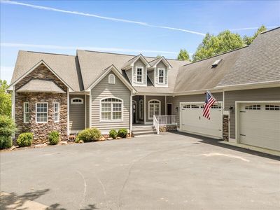 5540 Caron View Ln