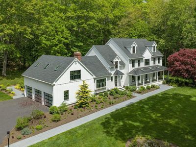 13 Rockrimmon Road