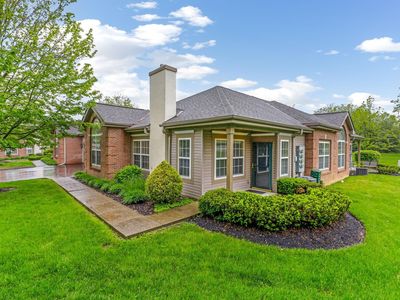 112 Alexander Lawrence Dr