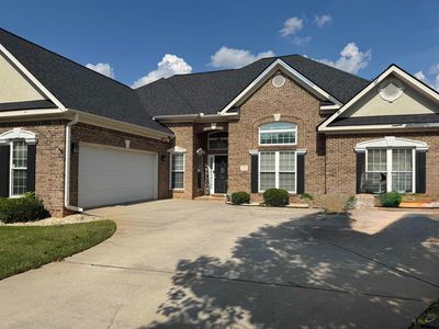 105 Fairfax Ct