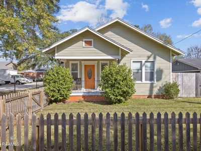 1722 W University Ave