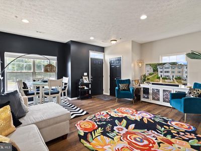 8049 Brookstone Ct
