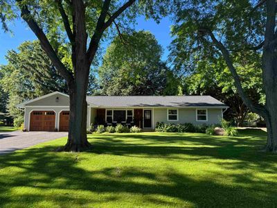3489 Dell Dr