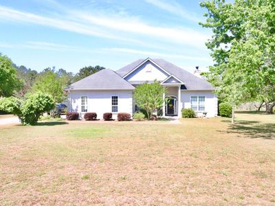 5669 Barber Cir