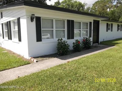 6840 LA PAZ Court