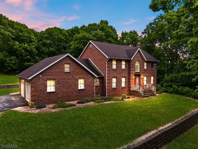 136 Henderson Rd