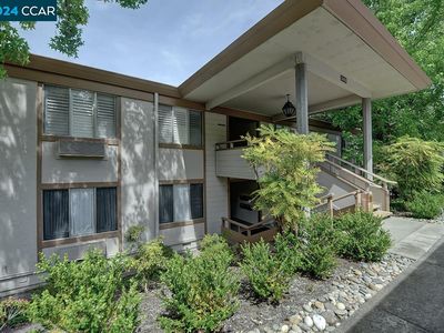 3410 Tice Creek Dr APT 6