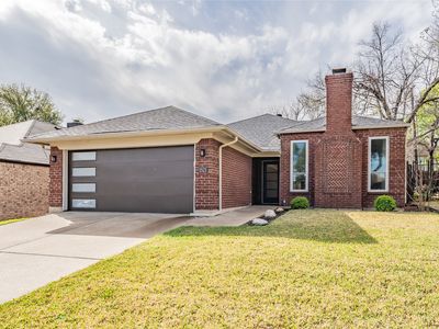1521 Briarcrest Dr