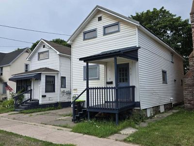 310 Carrie St