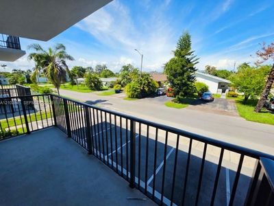 1100 NE 1st Ct APT 219