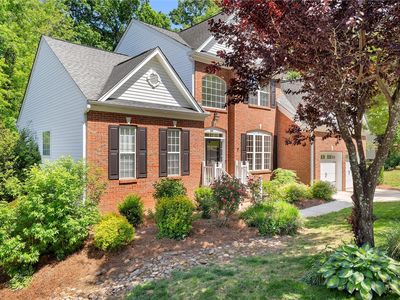 210 Northcliff Way