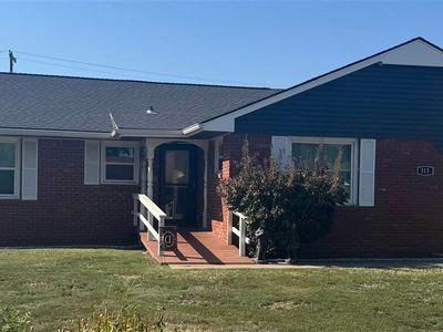 313 Fairview Ave