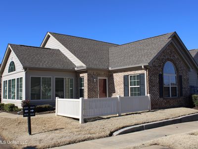 8647 Parkview Oaks Cir