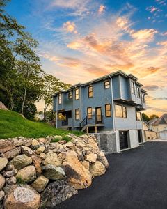 20 Bellair St #B