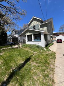 1321 Burton St SE