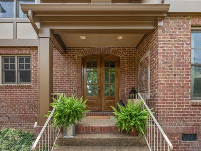 4189 Belmont Park Ter