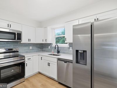 282 Greenleaf Cir