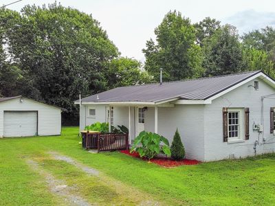 10 Betty K Ave SW
