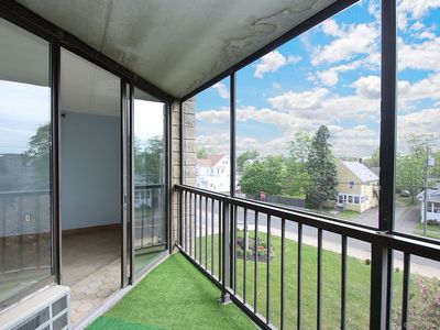 140 Captain Thomas Boulevard #307