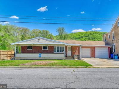 341 Hazel St
