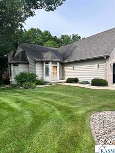 1511 Pleasant View Dr