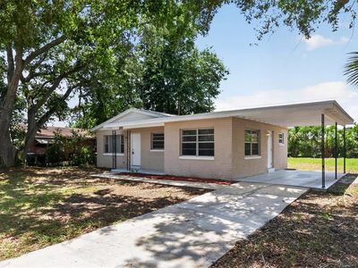 2209 9th Ct NE